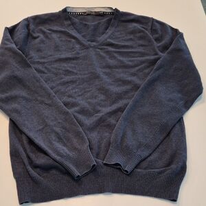 RW&CO. Men's V-Neck Sweater - Navy Sz Small